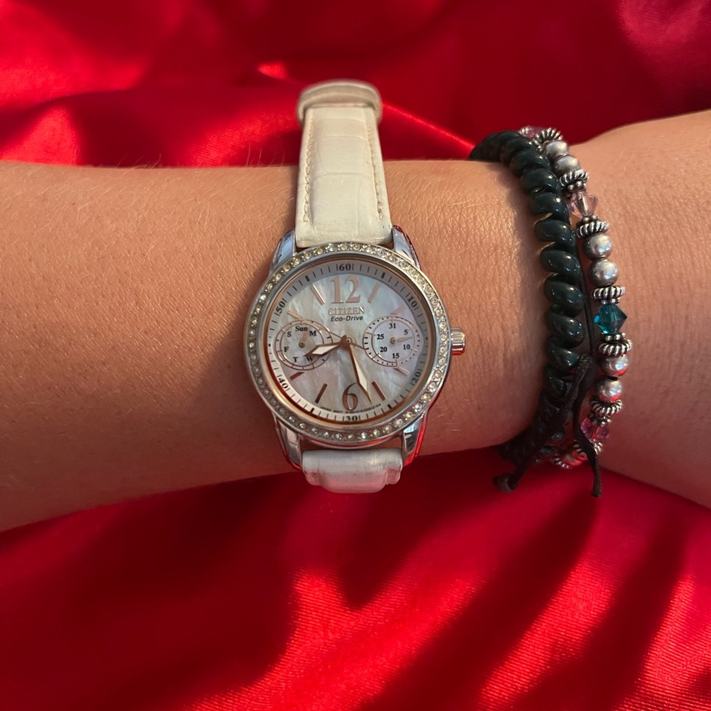 Citizen pearl watch